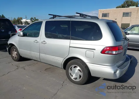2002 Toyota Sienna Le z USA, uszkodzony, nr VIN 4T3ZF13C12U450451